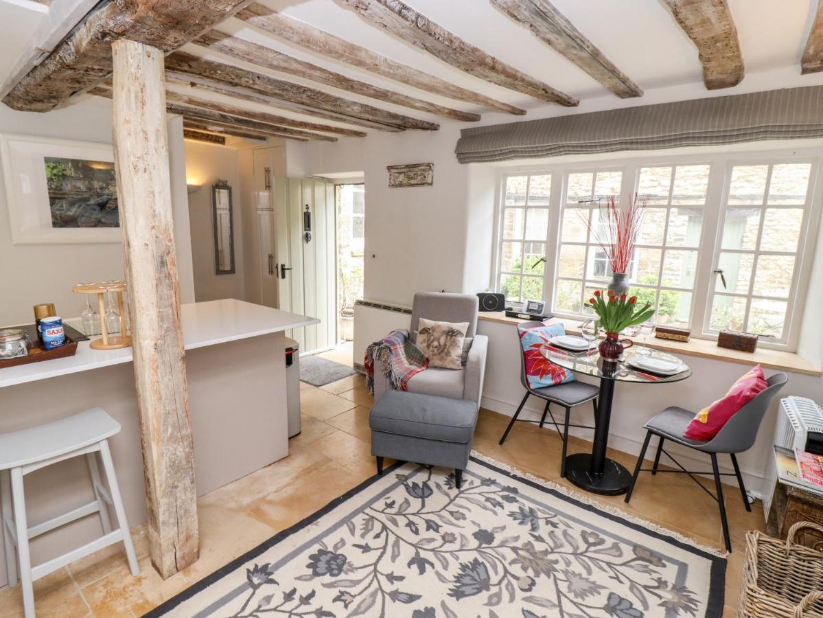 3 George Yard Villa Burford Luaran gambar